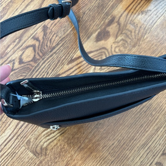 Kate Spade Leila Top Zip Messenger Crossbody Bag Black Leather - Picture 3 of 8